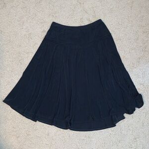 Chicos travelers slinky black swing circle knee length skirt size 3 XL